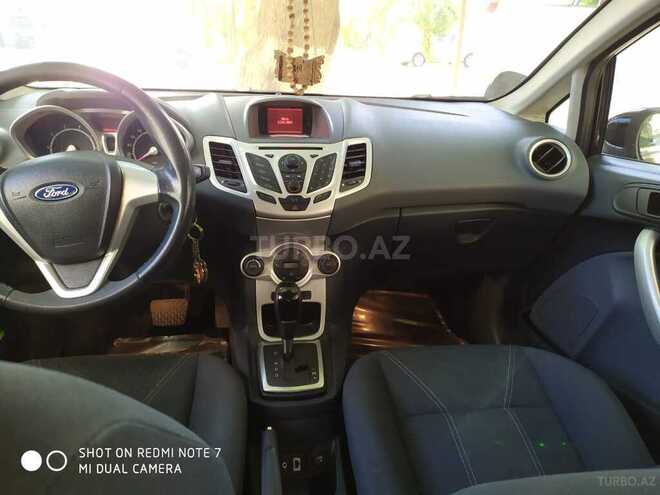 Ford Fiesta 2009, 97,000 km - 1.4 l - Bakı