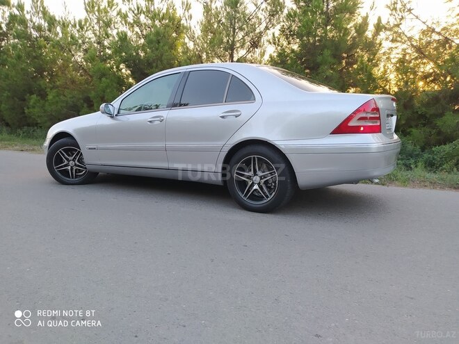 Mercedes C 200 2000, 275,000 km - 2.0 l - Sabirabad