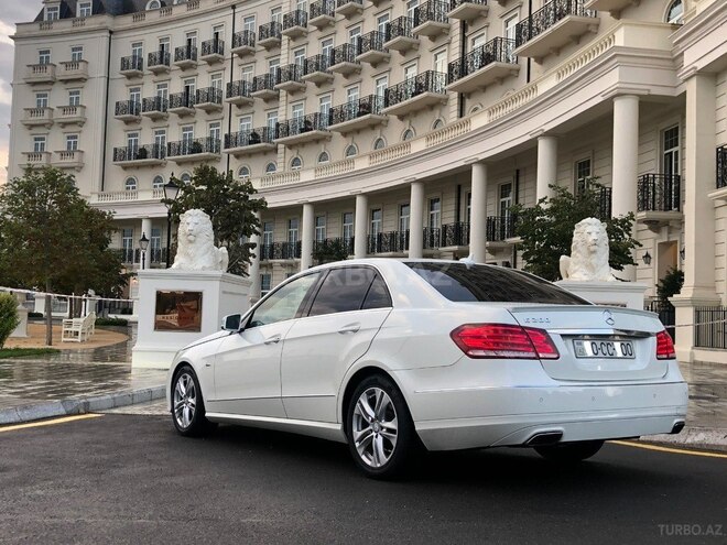 Mercedes E 200 2012, 153,000 km - 1.8 l - Bakı