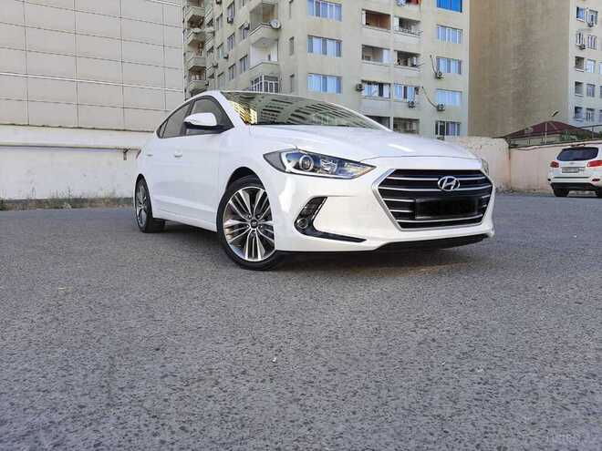 Hyundai Elantra 2015, 50,000 km - 1.6 l - Bakı