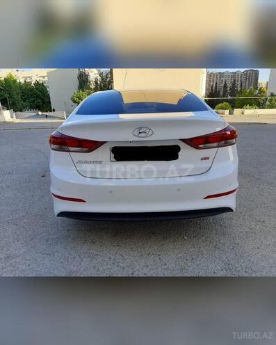 Hyundai Elantra 2015, 50,000 km - 1.6 l - Bakı