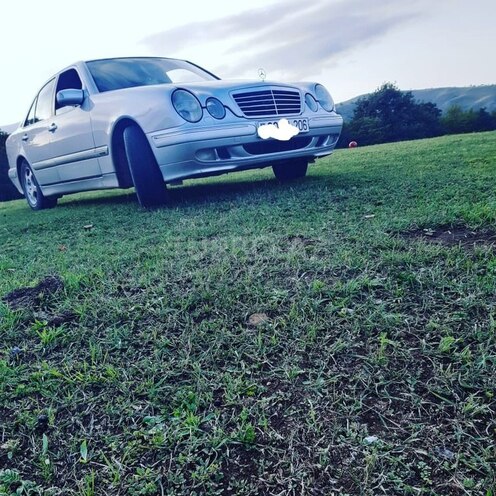 Mercedes E 240 2000, 385,625 km - 2.4 l - Bakı