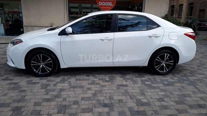Toyota Corolla 2016, 61,000 km - 1.8 l - Bakı