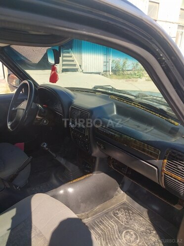 GAZ 31105 2005, 77,000 km - 2.5 l - Bakı