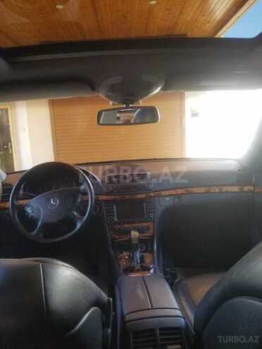 Mercedes E 260 2005, 385,000 km - 2.6 l - Bakı
