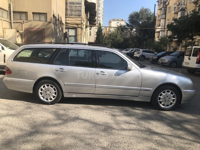 Mercedes E 270 2001, 493,257 km - 2.7 л - Bakı