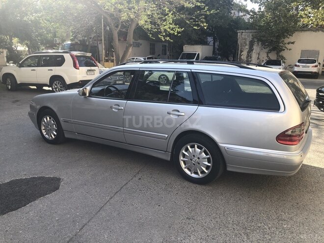 Mercedes E 270 2001, 493,257 km - 2.7 л - Bakı
