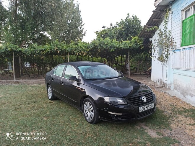 Volkswagen Passat 2006, 251,000 km - 2.0 l - Bakı
