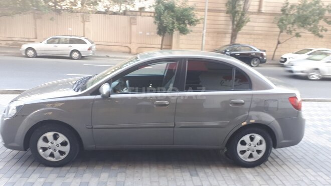 Kia Rio 2011, 209,000 km - 1.4 л - Bakı