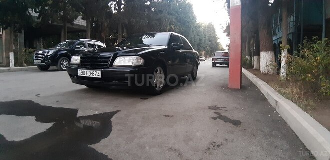 Mercedes C 230 1998, 290,000 km - 2.3 l - Qazax