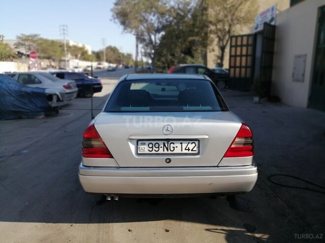 Mercedes C 220 1995, 344,444 km - 2.2 l - Bakı