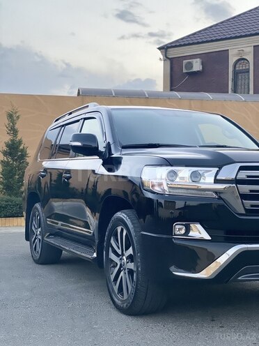 Toyota Land Cruiser 2018, 47,000 km - 4.0 l - Bakı