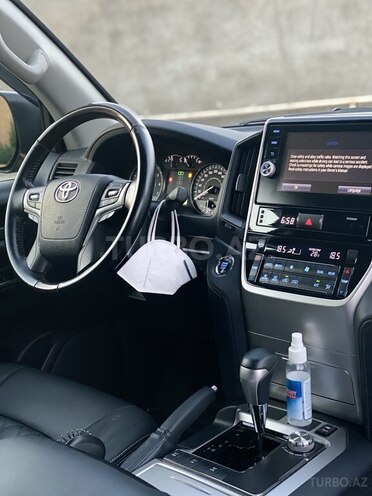Toyota Land Cruiser 2018, 47,000 km - 4.0 l - Bakı