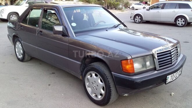 Mercedes 190 1992, 232,500 km - 2.0 l - Bakı