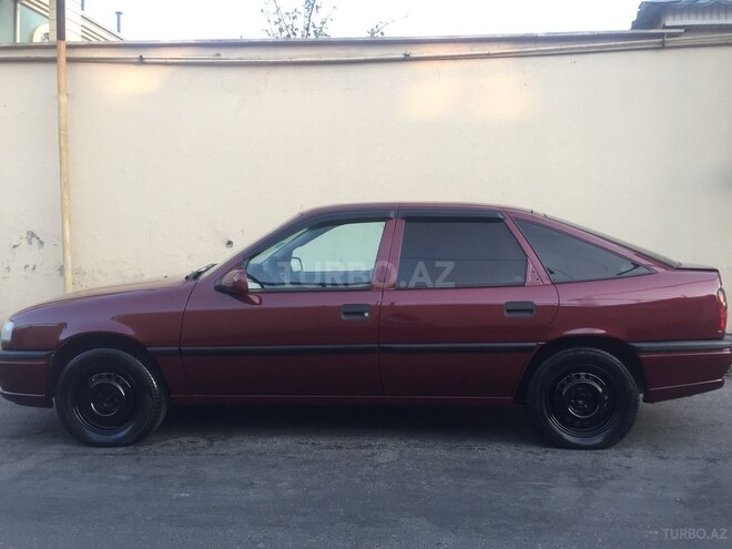 Opel Vectra 1995, 411,320 km - 1.6 l - Bakı
