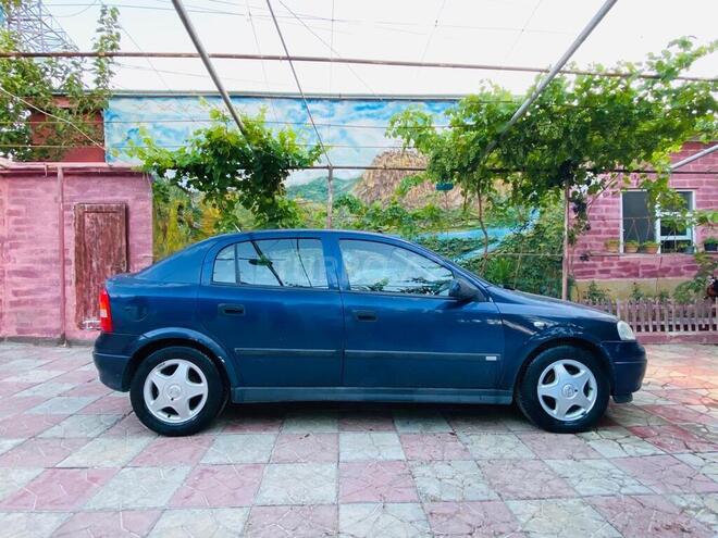Opel Astra 1998, 237,000 km - 1.6 л - Zaqatala