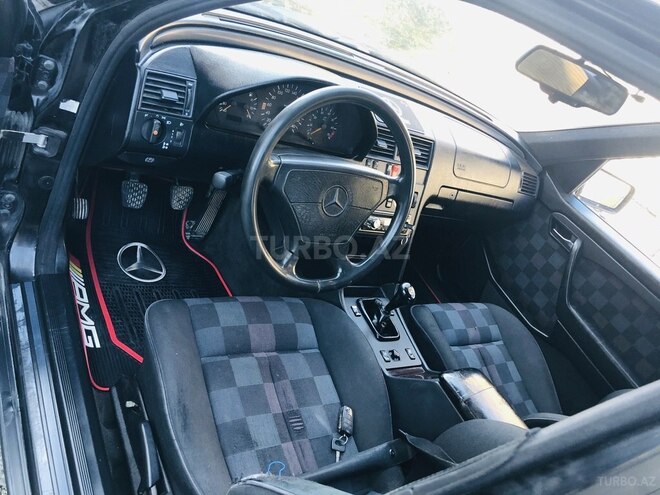 Mercedes C 180 1995, 390,000 km - 1.8 л - Bakı
