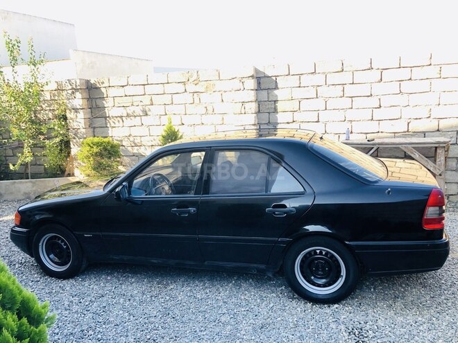 Mercedes C 180 1995, 390,000 km - 1.8 л - Bakı