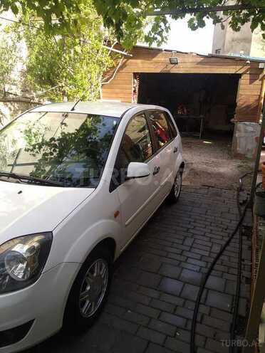 Ford Fiesta 2007, 100,000 km - 1.4 l - Bakı