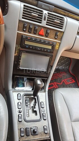 Mercedes E 200 1998, 338,000 km - 2.0 l - Bakı
