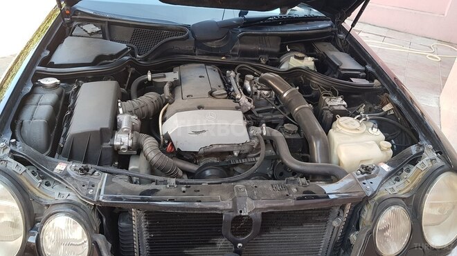Mercedes E 200 1998, 338,000 km - 2.0 l - Bakı