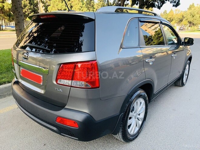 Kia Sorento 2010, 81,700 km - 2.0 l - Bakı