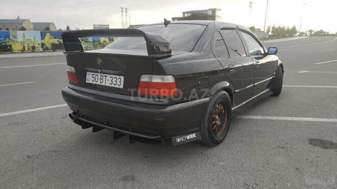 BMW 320 1996, 239,620 km - 2.0 l - Bakı