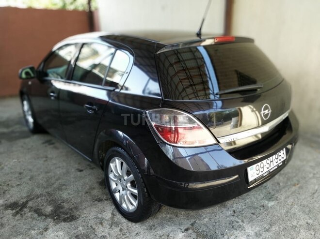 Opel Astra 2009, 246,000 km - 1.4 l - Bakı