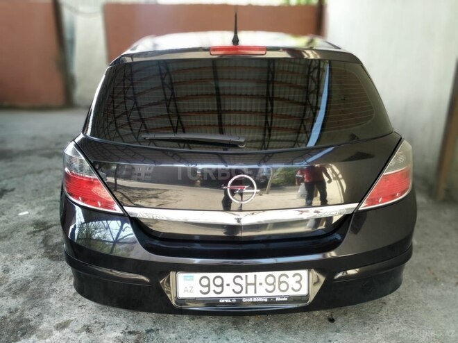 Opel Astra 2009, 246,000 km - 1.4 l - Bakı