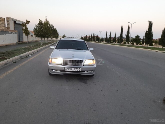 Mercedes C 180 1997, 130,000 km - 1.8 l - Gəncə