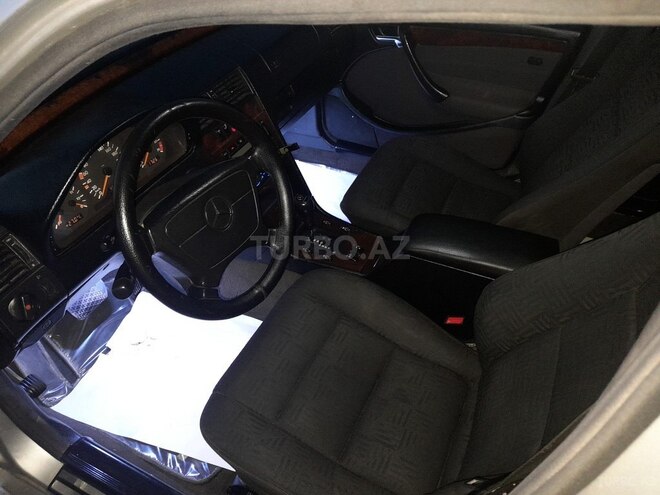Mercedes C 180 1997, 130,000 km - 1.8 l - Gəncə