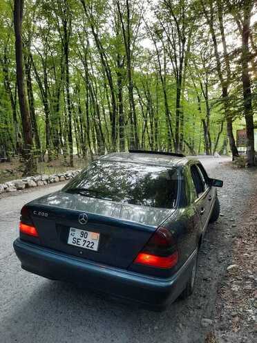 Mercedes C 200 2000, 230,000 km - 2.0 l - Qəbələ
