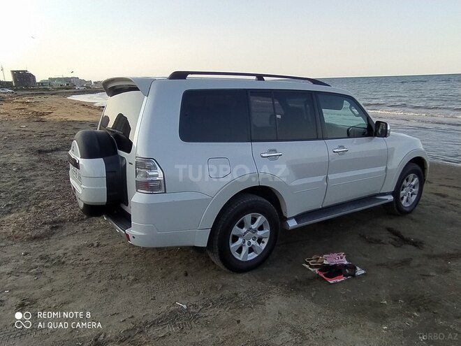 Mitsubishi Pajero 2012, 215,000 km - 3.5 l - Bakı
