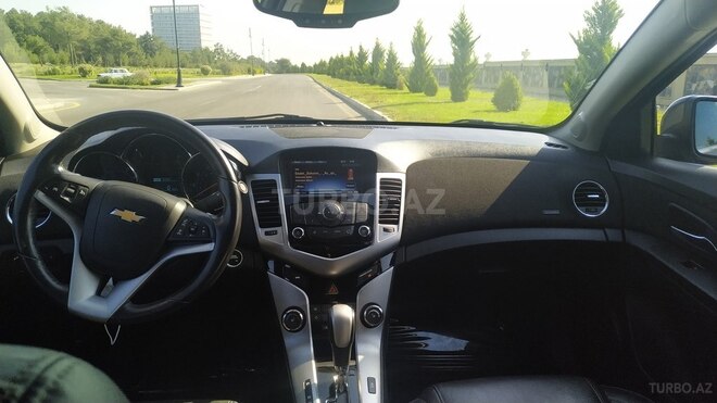 Chevrolet Cruze 2015, 100,000 km - 1.4 l - Naftalan