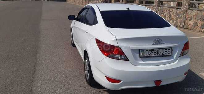 Hyundai Accent 2013, 128,000 km - 1.6 l - Bakı