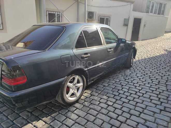 Mercedes C 180 1995, 300,000 km - 1.8 l - Bakı