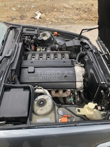 BMW 520 1992, 313,745 km - 2.0 l - Bakı