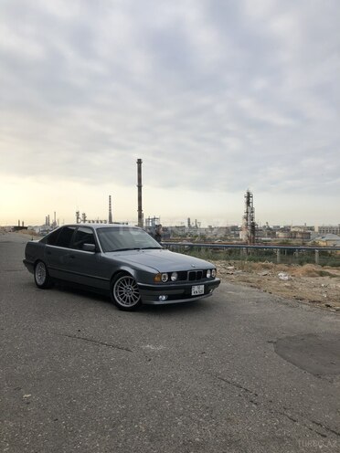 BMW 520 1992, 313,745 km - 2.0 l - Bakı