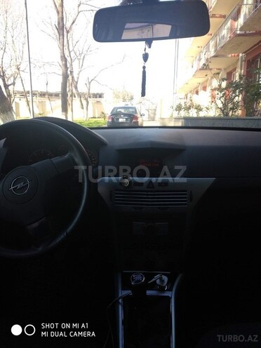 Opel Astra 2009, 220,000 km - 1.3 л - Bakı