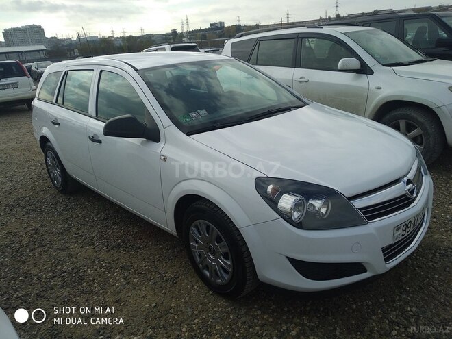 Opel Astra 2009, 220,000 km - 1.3 л - Bakı