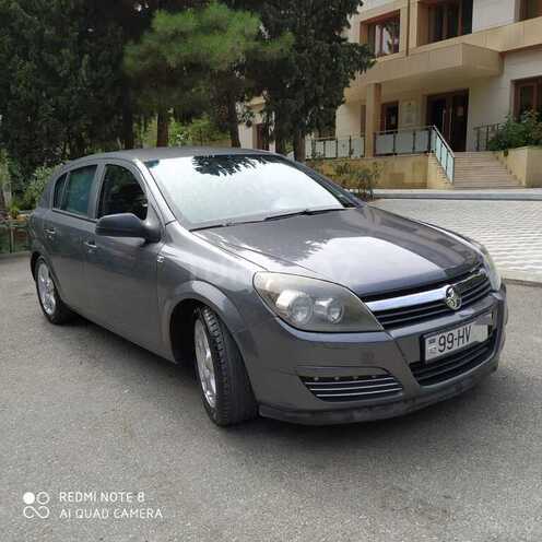Opel Astra 2005, 200,000 km - 1.6 l - Bakı