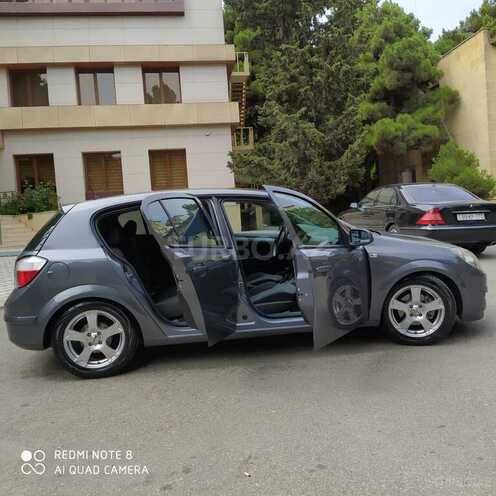 Opel Astra 2005, 200,000 km - 1.6 l - Bakı