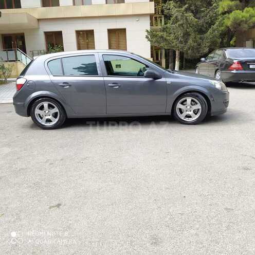 Opel Astra 2005, 200,000 km - 1.6 l - Bakı