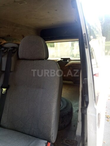 Ford Transit 2001, 350,000 km - 2.4 l - Mingəçevir