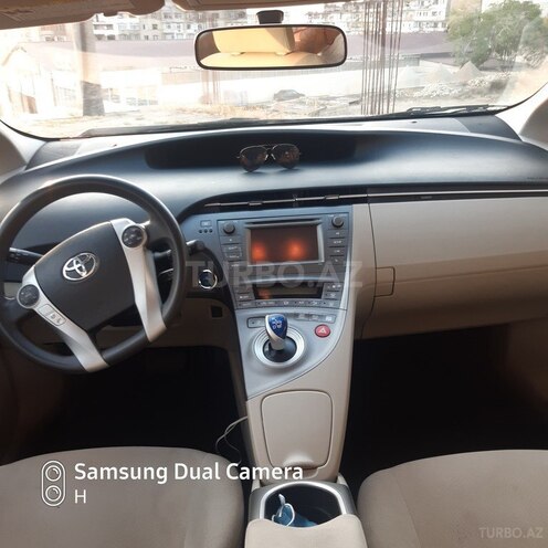 Toyota Prius 2013, 132,000 km - 1.8 l - Bakı