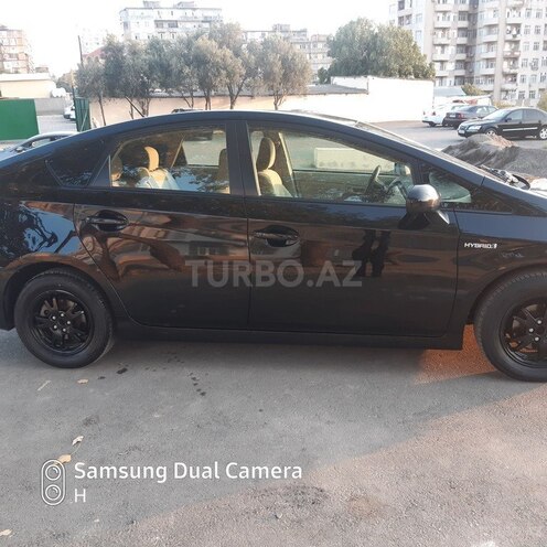 Toyota Prius 2013, 132,000 km - 1.8 l - Bakı