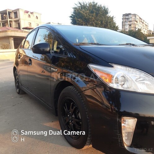 Toyota Prius 2013, 132,000 km - 1.8 l - Bakı