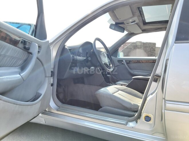 Mercedes C 230 1998, 206,213 km - 2.3 l - Xaçmaz
