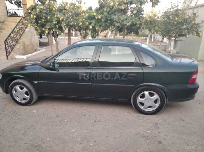 Opel Vectra 1998, 250,000 km - 1.6 l - Bakı