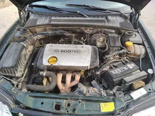 Opel Vectra 1998, 250,000 km - 1.6 l - Bakı
